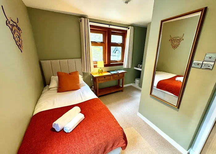 Navidale House - Bed, Breakfast & Bar