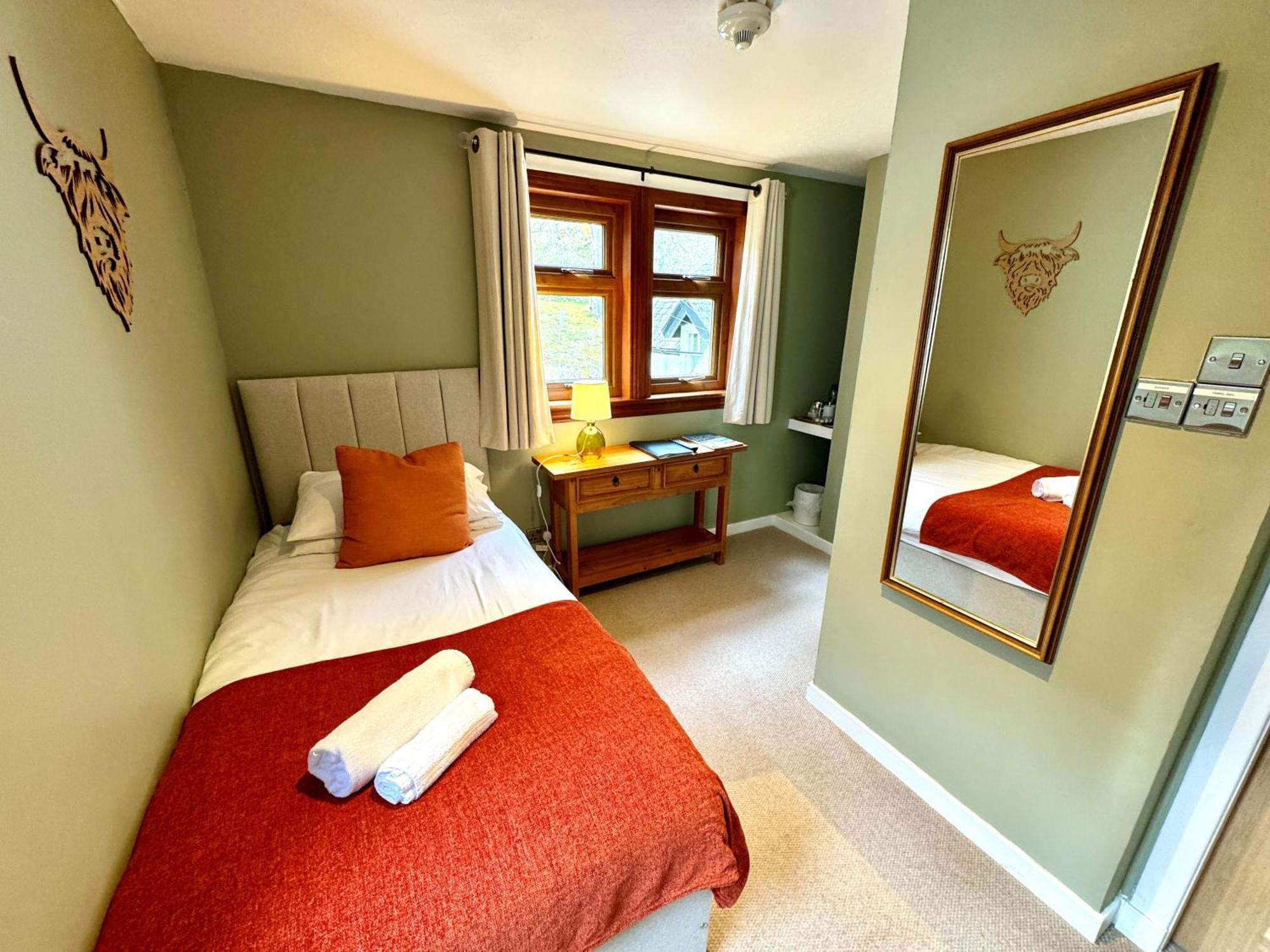 Hotel Navidale House - Bed, Breakfast & Bar